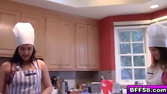 Hardcore Valentine'S Day Threesome With Stunning Babes And A Big Cock