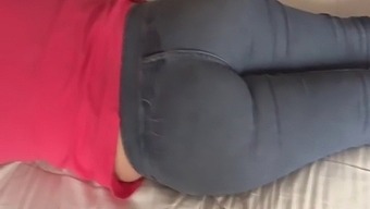 Cumshot In Her Big Ass