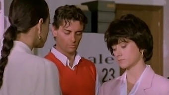 Vintage Italian Anal: The Sex Reporter'S Wild Encounter