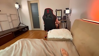 I Surprised My Boyfriend While He Was Pleasuring Himself And Decided To Join In. Watch The Complete Video On Xvideo Red