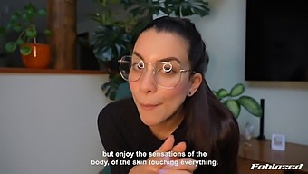 Watch A College Babe Explore Her Sexuality In Hd