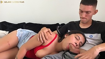 Step-Sister'S Big Ass And Mouth Service In Hd