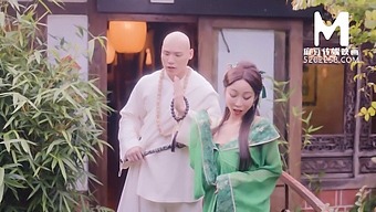 Guofeng, The Legendary Snake: A Hardcore Asian Adventure